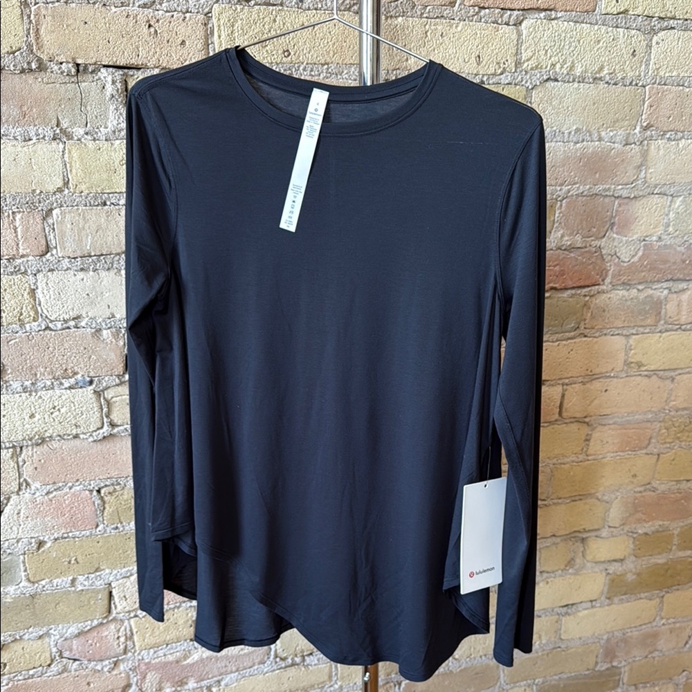 Lululemon Black Long Sleeve Top NWT